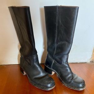 Frye Campus Classics